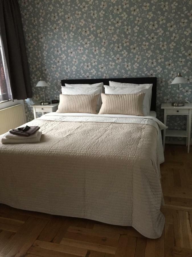 Bed And Breakfast Loft24 Heerlen Ngoại thất bức ảnh