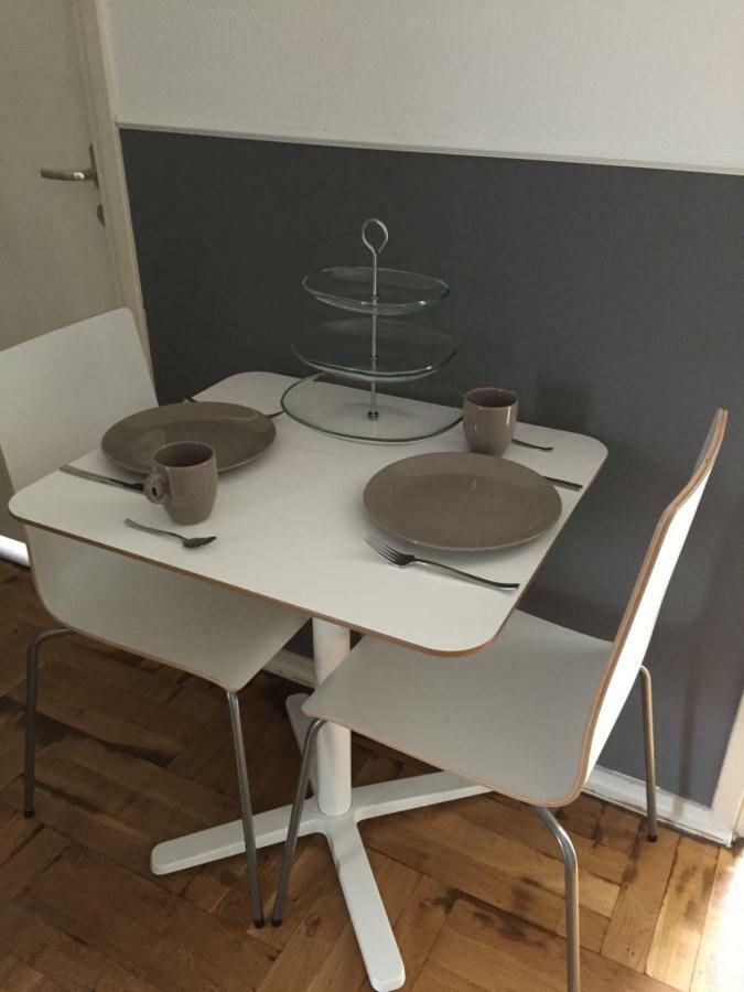 Bed And Breakfast Loft24 Heerlen Ngoại thất bức ảnh